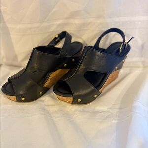 Kenneth Cole Reaction Black and Tan Wedge Sandals